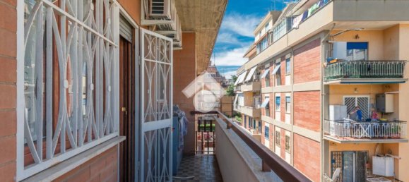 2 bedrooms Apartment in Rome, Italy No. 297422 32