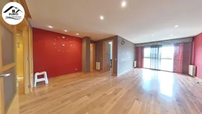 3 chambres Appartement à Mollet Del Valles, Spain No. 135613