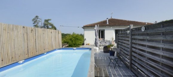 5 Schlafzimmer Haus in Touvre, France, Nr. 286656 7