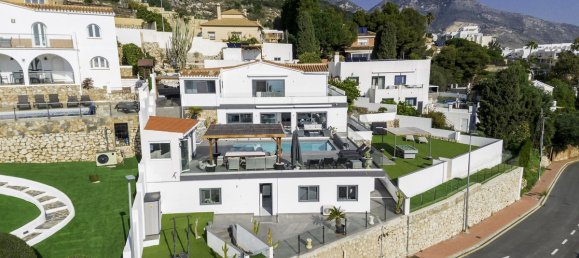6 bedrooms Villa in Benalmadena, Spain No. 40682 4