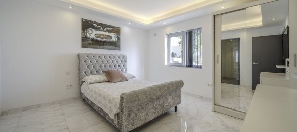 6 bedrooms Villa in Benalmadena, Spain No. 40682 25