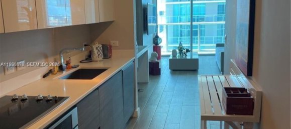 49.33m² Commercial property for rent in Miami, Miami-Dade, Florida, USA № 615538 6