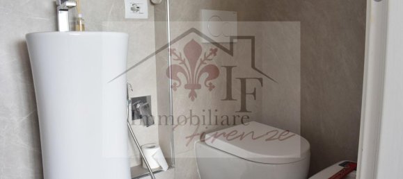 3غرفة شقة في Florence, Italy رقم 13139 8