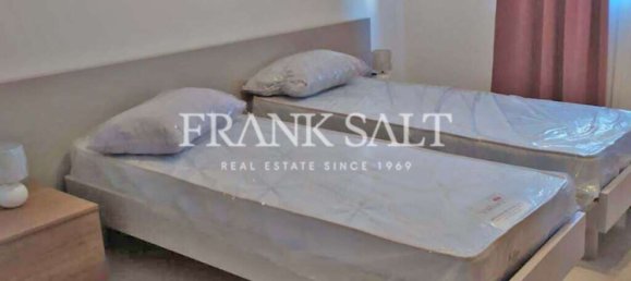 4 غرف نوم منزل في Luqa, Malta رقم 6874 4