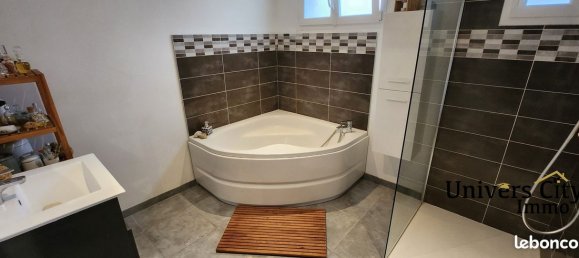 5 bedrooms House in Lege, France No. 186057 16