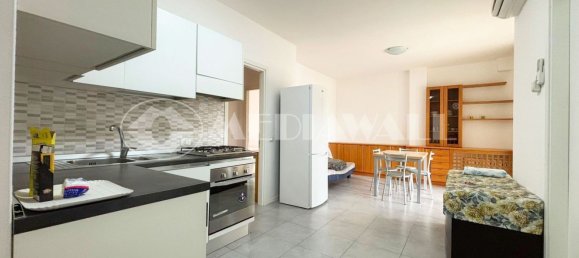6 rooms Apartment in San Michele al Tagliamento, Italy No. 278371 3
