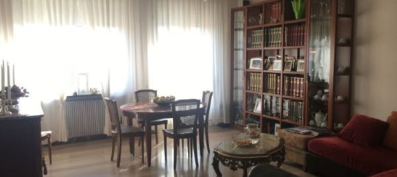 6 rooms Apartment in Treviso, Italy No. 269762 2