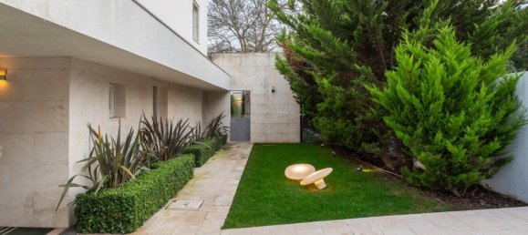 Дом с 4 спальнями в Оэйраш, Португалия № 199786 13