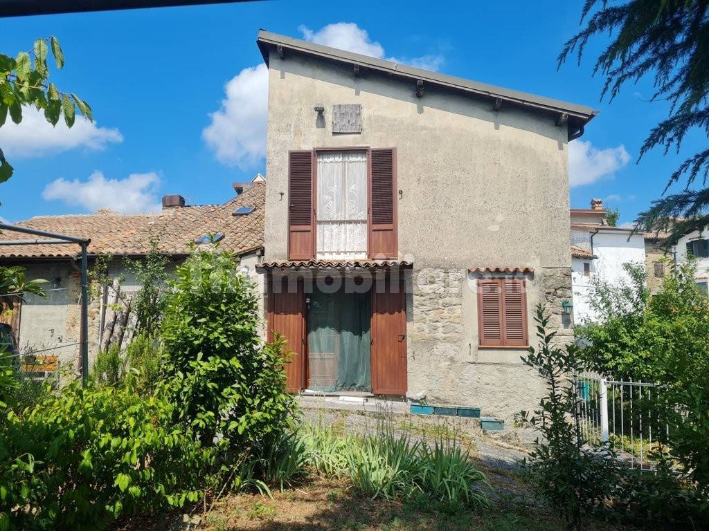 2 bedrooms House in Alta Val Tidone, Italy No. 282037