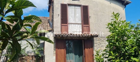 2 bedrooms House in Alta Val Tidone, Italy No. 282037 3