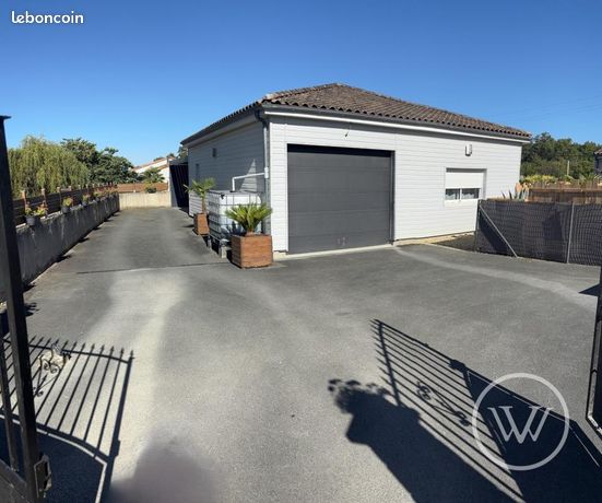 3 Schlafzimmer Haus in Vienne, France, Nr. 309975