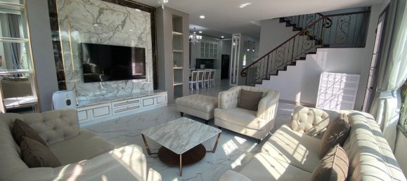 4 bedrooms House in San Sai, Thailand No. 5197 11