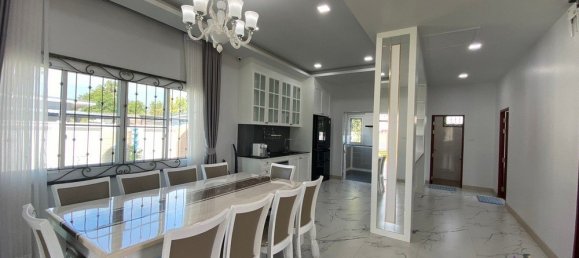 4 bedrooms House in San Sai, Thailand No. 5197 14