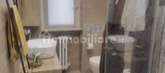 Apartamento de 2 dormitorios en Corsico, Italy No. 362110 15