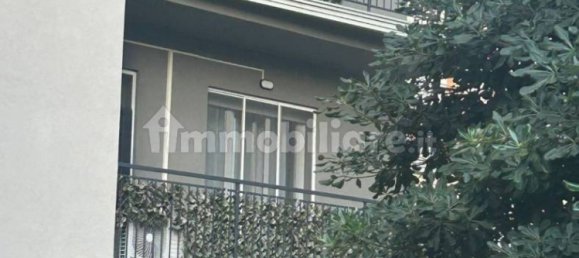 Apartamento de 2 dormitorios en Corsico, Italy No. 362110 2