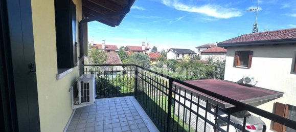 3 bedrooms Apartment in Pordenone, Italy No. 342259 18