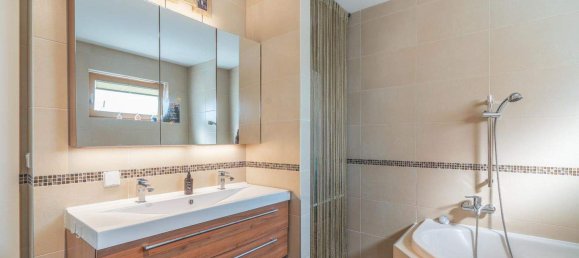 Таунхаус с 6 комнатами в Лизинг, Австрия № 241204 7