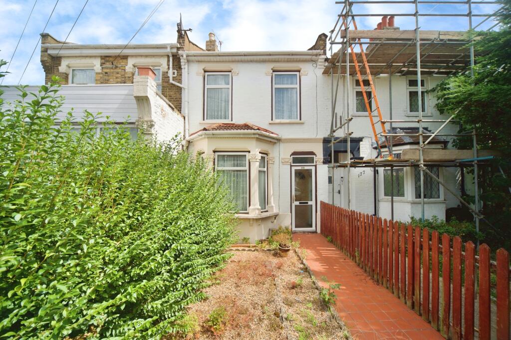 3 chambres Maison à Forest Gate, United Kingdom No. 11393