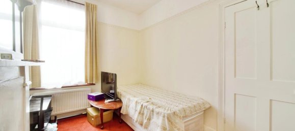 3 chambres Maison à Forest Gate, United Kingdom No. 11393 9