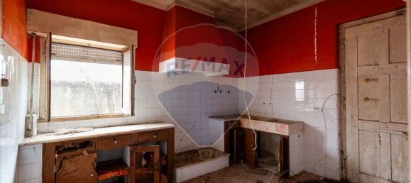 5 bedrooms House in Marinha Grande, Portugal No. 25979 10