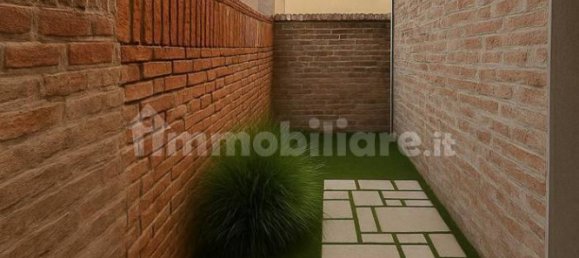 1 bedroom Apartment in Ferrara, Italy No. 332446 8