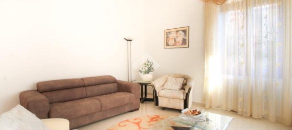 8 غرف نوم منزل في Martinsicuro, Italy رقم 273345 7