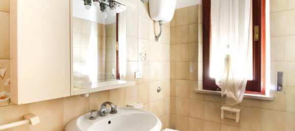 8 غرف نوم منزل في Martinsicuro, Italy رقم 273345 32