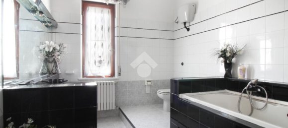 8 غرف نوم منزل في Martinsicuro, Italy رقم 273345 18