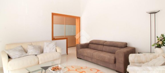 8 غرف نوم منزل في Martinsicuro, Italy رقم 273345 6