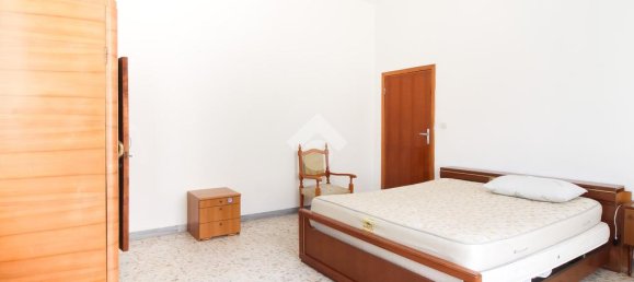 8 غرف نوم منزل في Martinsicuro, Italy رقم 273345 35