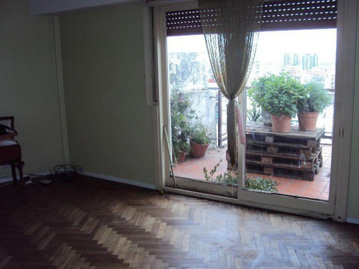 Apartamento T2 em Buenos Aires, Argentina N.º 102152