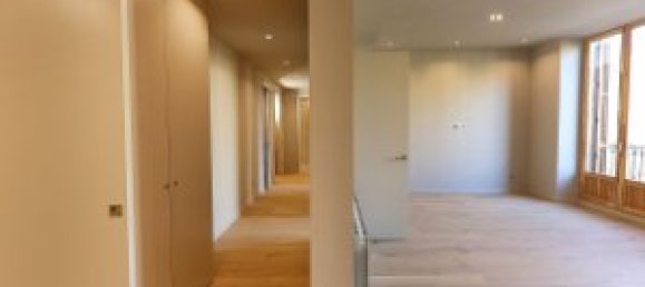 4 غرف نوم شقة في Ciutat Vella, Spain رقم 25642 5