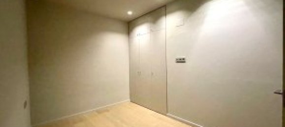 4 غرف نوم شقة في Ciutat Vella, Spain رقم 25642 42