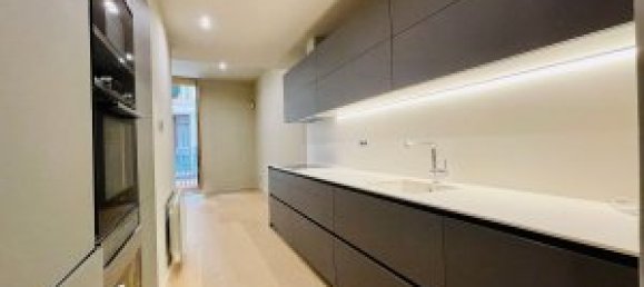 4 غرف نوم شقة في Ciutat Vella, Spain رقم 25642 29