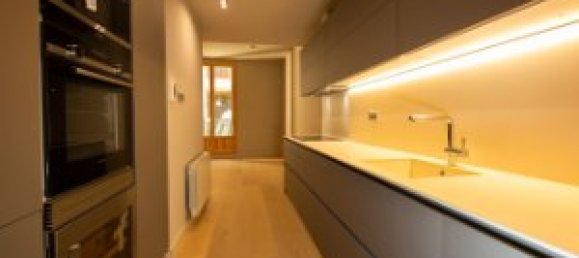 4 غرف نوم شقة في Ciutat Vella, Spain رقم 25642 31