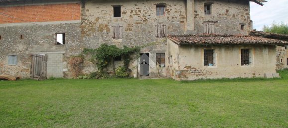 6 rooms House in Udine, Italy No. 24350 9