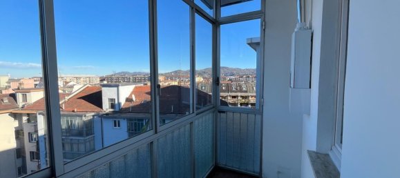 Apartamento de 3 habitaciónes en Turin, Italy No. 276016 4