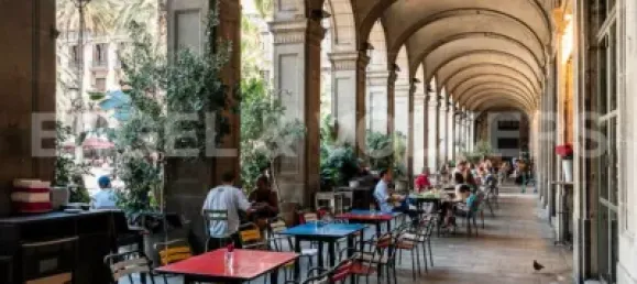 2 bedrooms Apartment in Ciutat Vella, Spain No. 112741 10