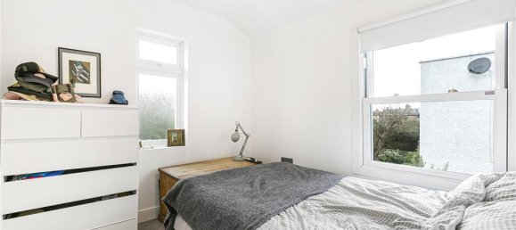 4 bedrooms House in Barnet, United Kingdom No. 6484 12