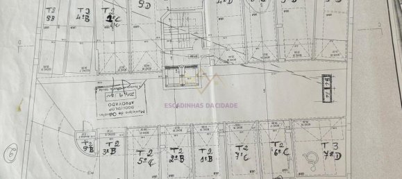 Duplex T4 em Odivelas, Portugal N.º 84541 38