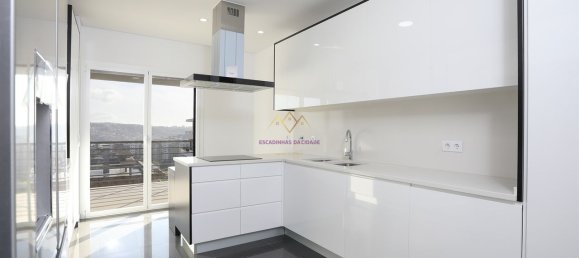 Duplex T4 em Odivelas, Portugal N.º 84541 5