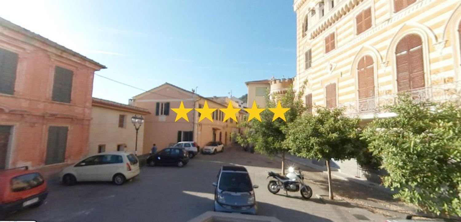 5 غرف نوم شقة في Castellaro, Italy رقم 324612