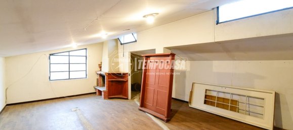 4-salle Maison à Como, Italy No. 258127 14