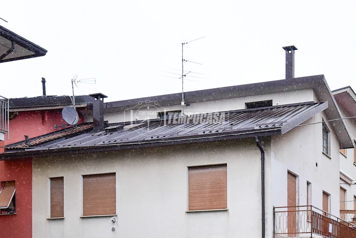 4-salle Maison à Como, Italy No. 258127