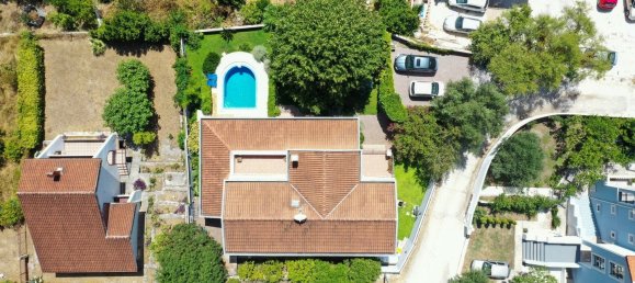 Коммерческая недвижимость с 4 спальнями в Маркед Три, США № 253 3