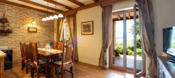 Коммерческая недвижимость с 4 спальнями в Маркед Три, США № 253 13