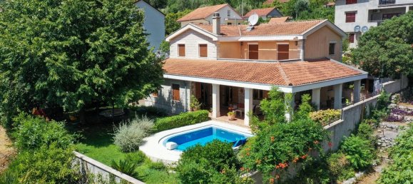 Коммерческая недвижимость с 4 спальнями в Маркед Три, США № 253 2