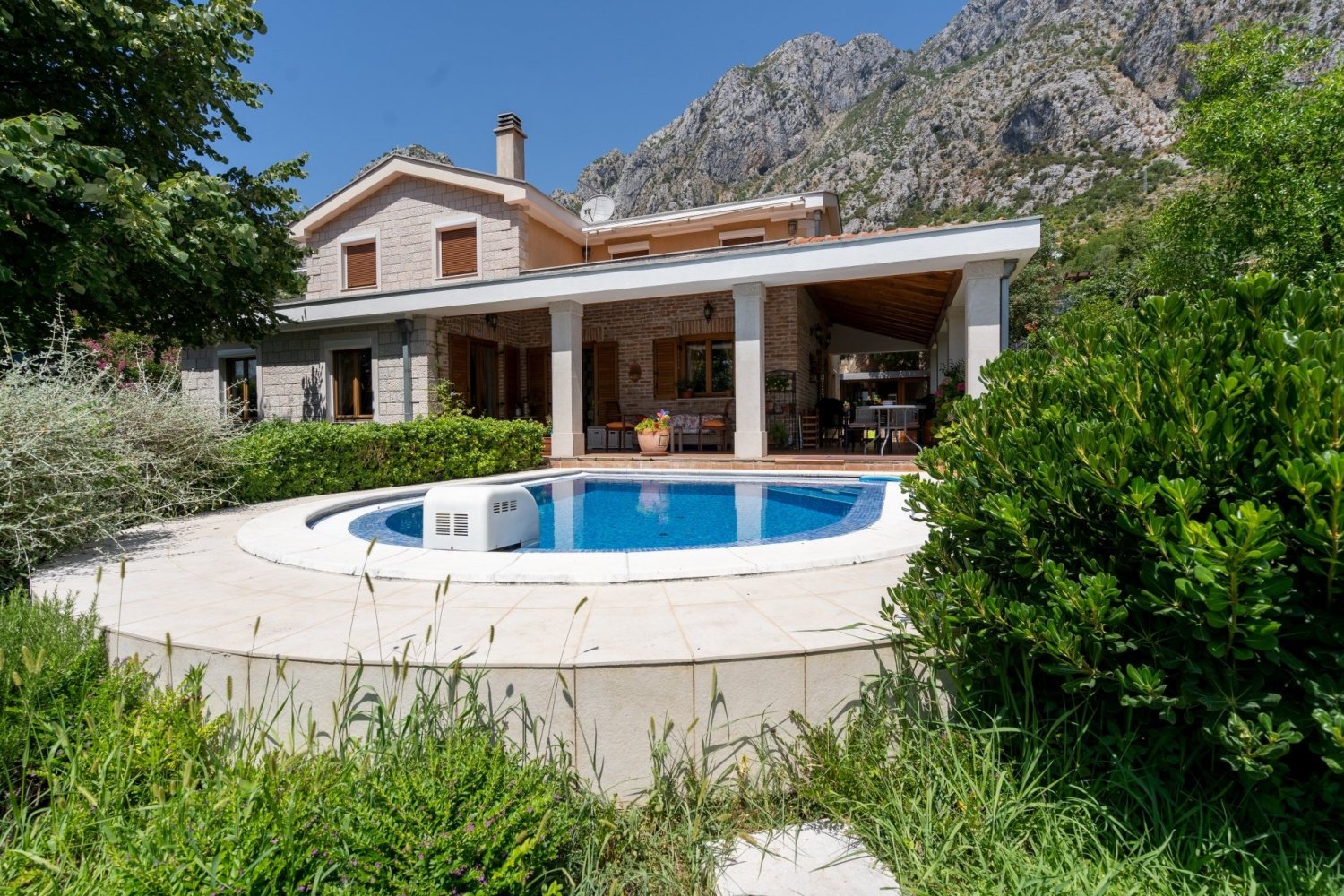 Коммерческая недвижимость с 4 спальнями в Маркед Три, США № 253