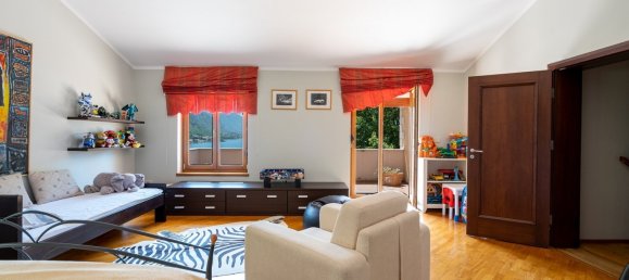 Коммерческая недвижимость с 4 спальнями в Маркед Три, США № 253 19