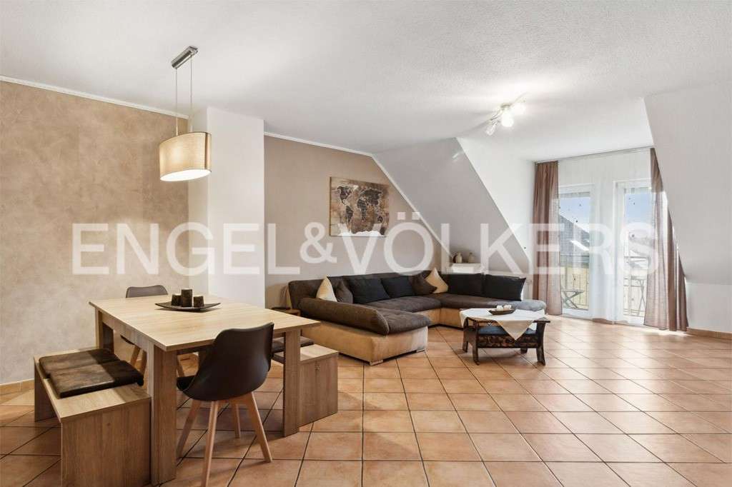 Квартира с 2 спальнями в Оффенбах, Германия № 155427